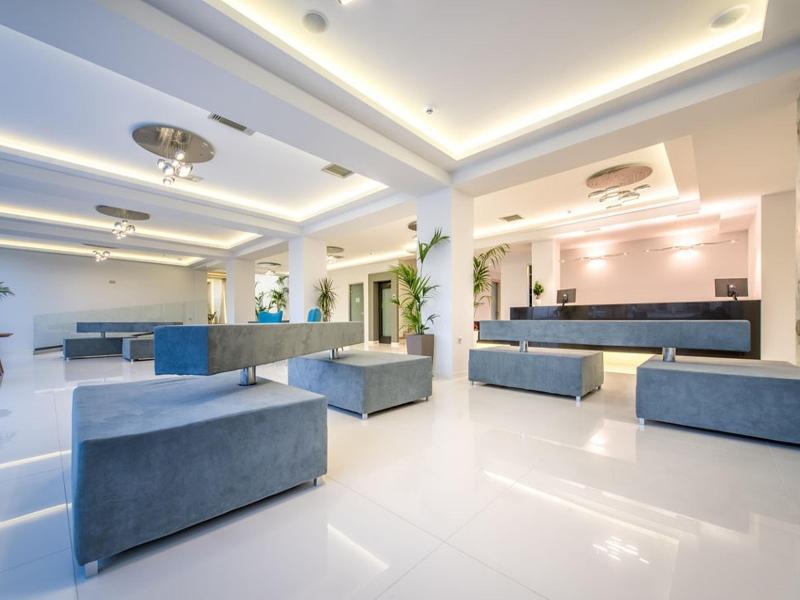 Mediterranee Hotel Πλάνος Εξωτερικό φωτογραφία
