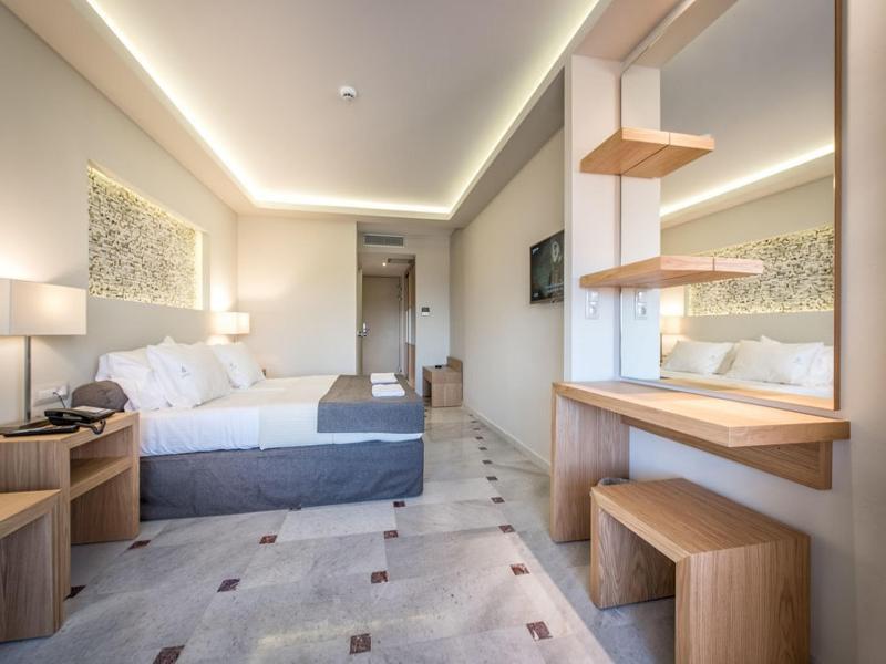 Mediterranee Hotel Πλάνος Εξωτερικό φωτογραφία
